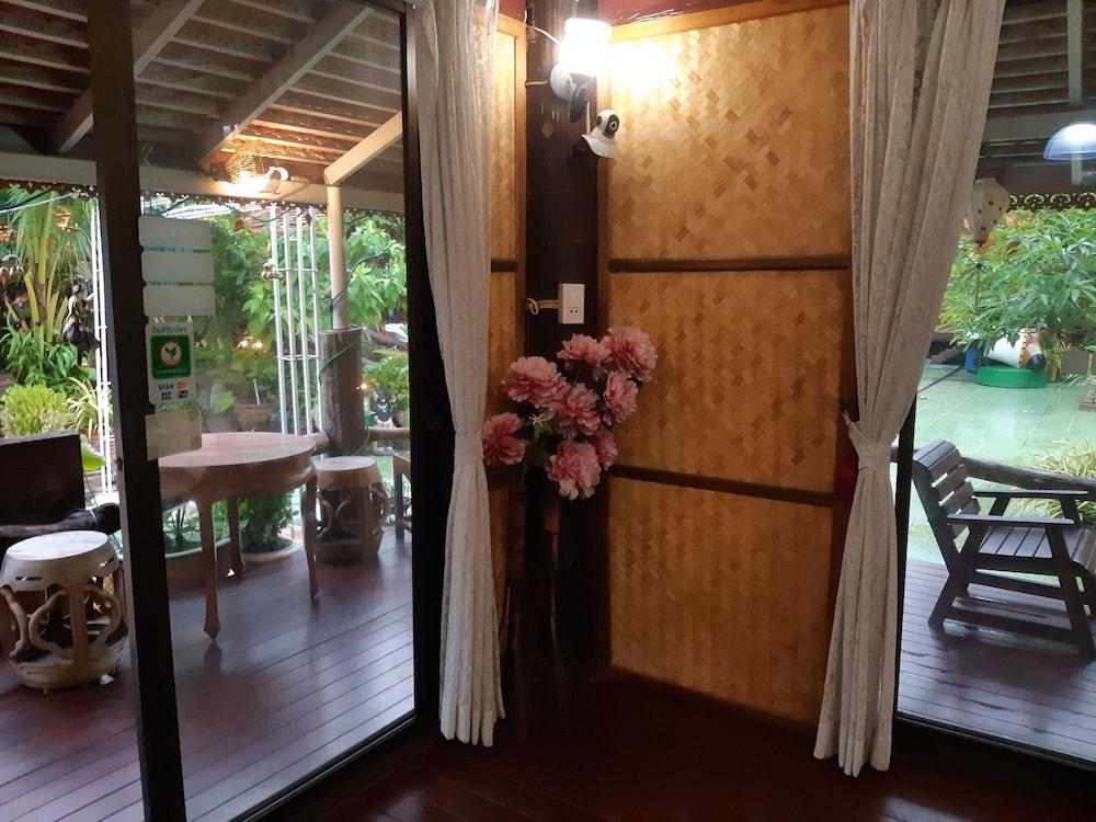 Montri Resort Donmuang Bangkok Exterior foto